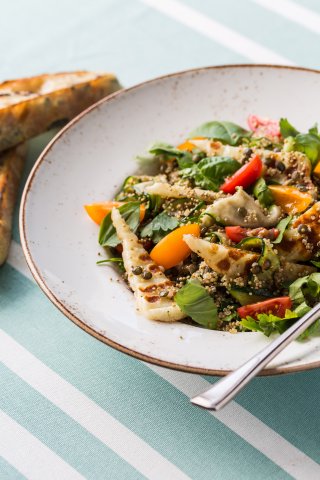 Zucchini_halloumi_tomato_salad -1710